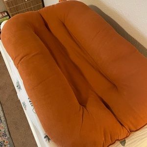 SnuggleMe Gingerbread Lounger